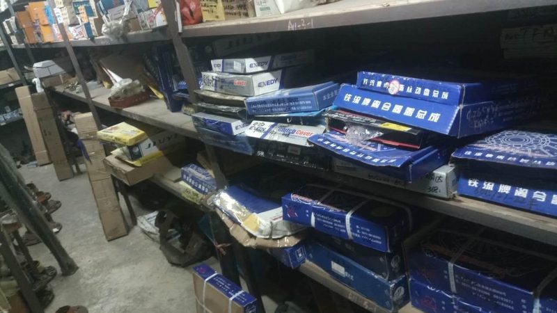 发动机外部清洁剂，材质分类比你想的更重要
